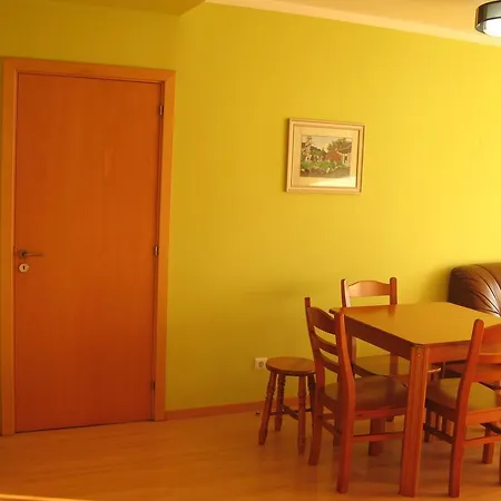 Airport Apartment